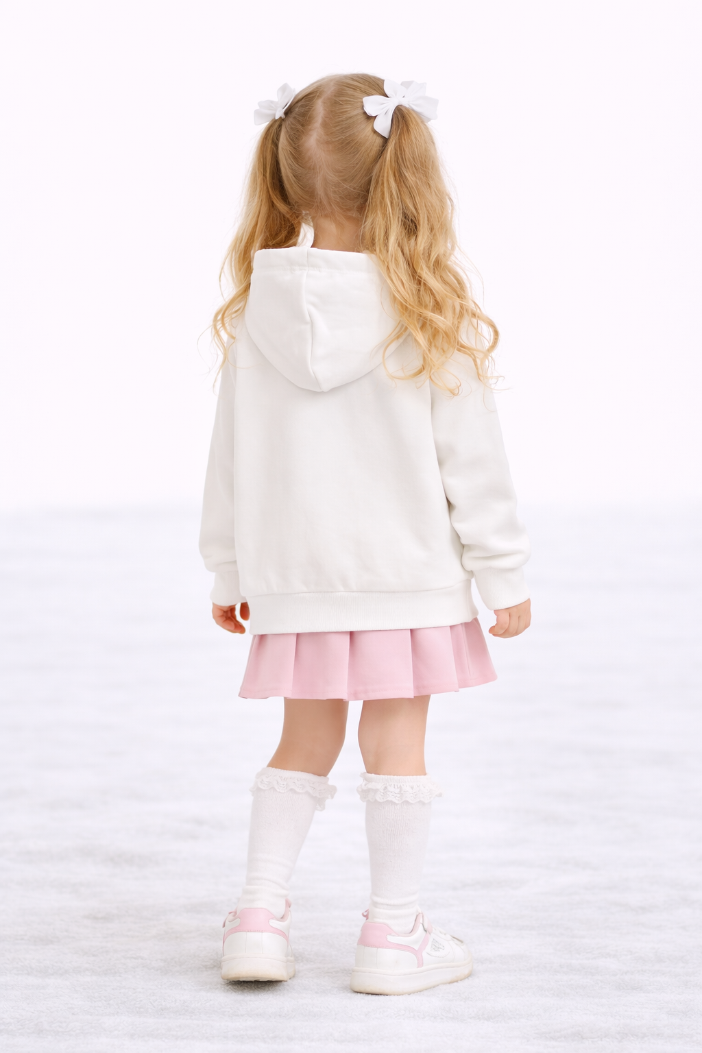 Bambenie Signature Bow Hoodie – Winter Edition
