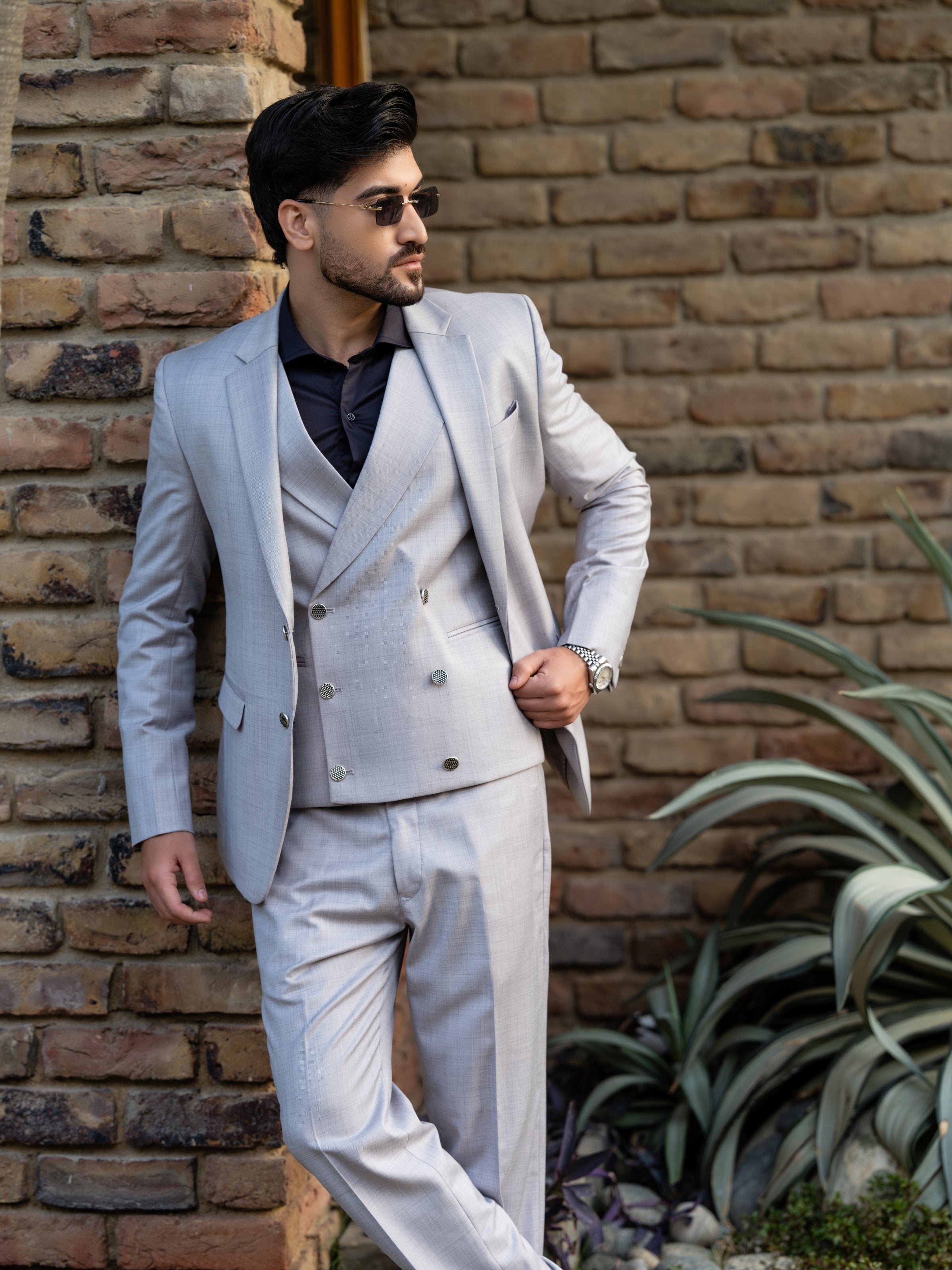 Silver Regent 3-Piece Suit